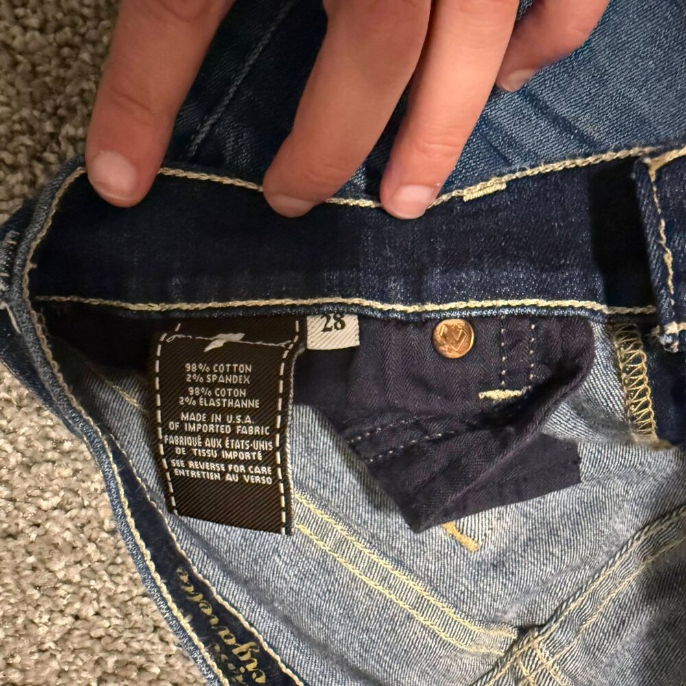 7 For All Mankind Slim Cigarette Jeans Size 28 Distressed EUC $189 - Picture 4 of 6